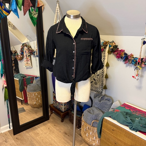 NATURAL LIFE Tops - NWT Natural Life Black Button Down Shirt with coral thread trim